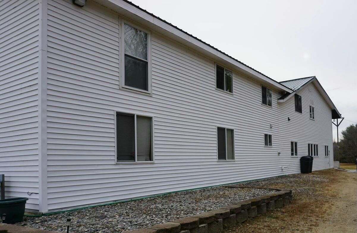 15 Rooms - 7 Bdrms- 3.1 Baths